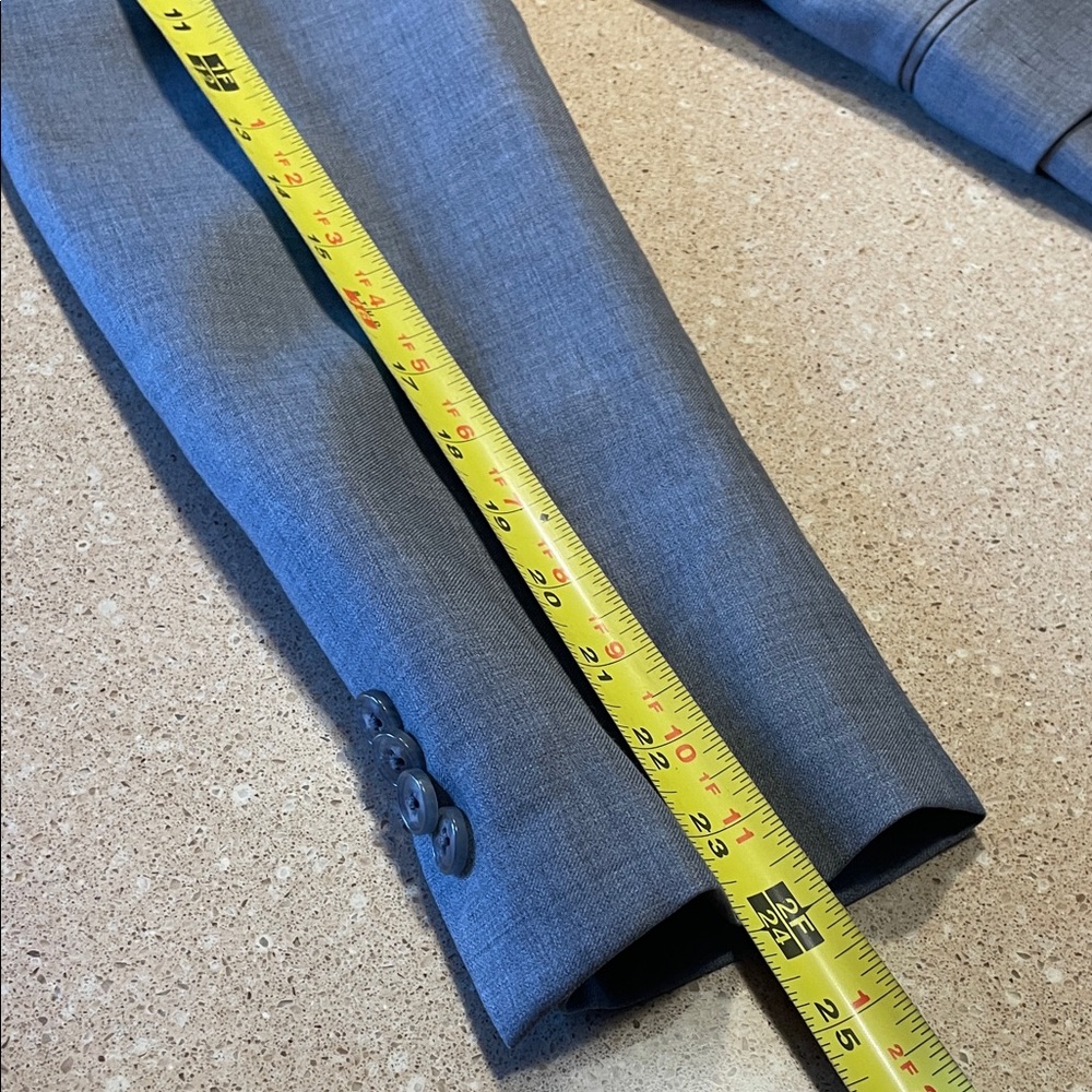 Jos. A. Bank Classic Gray Men's Suit - Picture 16 of 16